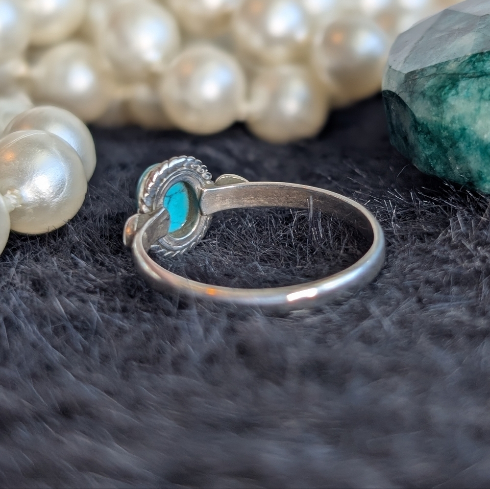 Solid Sterling Turquoise Colored Gemstone Ring 8 - image 6